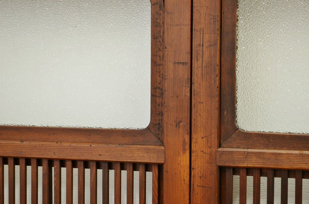 古民具　骨董　古い木のダイヤガラス格子戸4枚セット(裏障子付き)