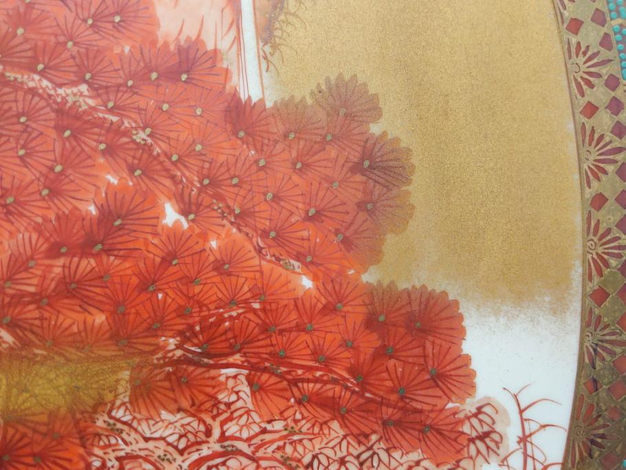 九谷焼　石盛堂　赤絵　金彩　青粒　山水文　約40cm　1尺3寸　緻密に描かれたデザインが見事な大皿(楼閣図、風景、山、滝、海、船、舟、松、尺皿、和食器、和皿、一尺三寸、共箱付き、皿立付き)(R-079145)