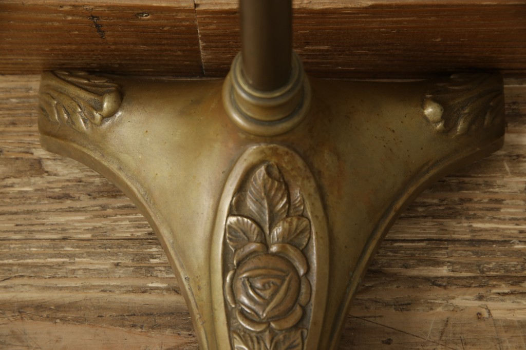 イギリスアンティーク　繊細なデザインが高級感を高める真鍮製のポールハンガー(ハンガースタンド、帽子掛け、店舗什器)(R-059720)