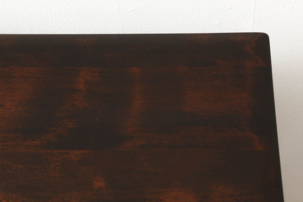 中古　美品　カバ材　北の匠　山室家具製作所　どっしりとしたデザインがステキな両袖机(両袖デスク、ワークデスク)(定価約37万円)(R-057147)