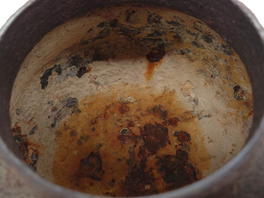 南部　祥雲堂　細かなデザインが印象的な鉄瓶(湯沸、湯瓶、茶道具、茶器、記念、サーチライト、バルーン、大黒天、鳥、エンブレム、紋章)(R-079175)