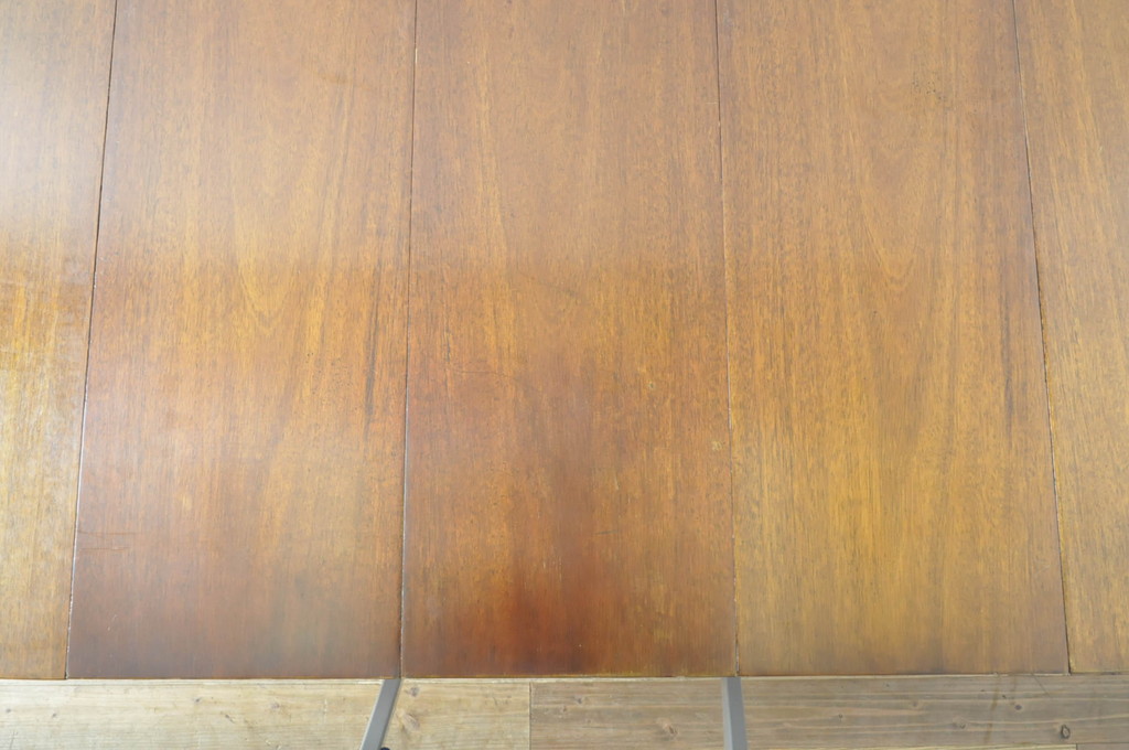 中古　DREXEL HERITAGE(ドレクセルヘリテイジ)　Triune(トライユン)　品のある佇まいが魅力のダイニングテーブル(エクステンションテーブル、食卓、4人掛け、6人掛け、8人掛け)(R-065206)