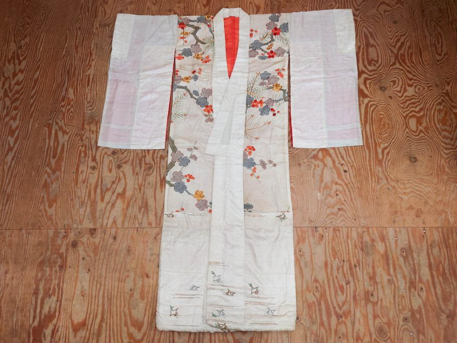アンティーク　明治～大正期　正絹　刺繍　着物(古布、リメイク、絞り染め、金糸、衣装、和服、和装、女性、松、梅、花、鶴、ツル、鳥、シルク、日本、ジャパン、Japanese KIMONO)(R-079178)