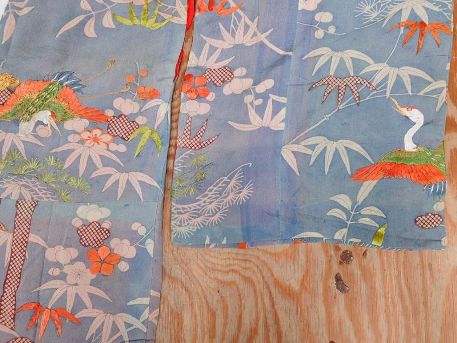 アンティーク　明治期　正絹　刺繍　縮緬　着物(古布、リメイク、絞り染め、衣装、和服、和装、女性、松竹梅、花、波、海、鶴、ツル、鳥、亀、カメ、シルク、日本、ジャパン、Japanese KIMONO)(R-079180)