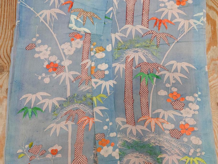 アンティーク　明治期　正絹　刺繍　縮緬　着物(古布、リメイク、絞り染め、衣装、和服、和装、女性、松竹梅、花、波、海、鶴、ツル、鳥、亀、カメ、シルク、日本、ジャパン、Japanese KIMONO)(R-079180)