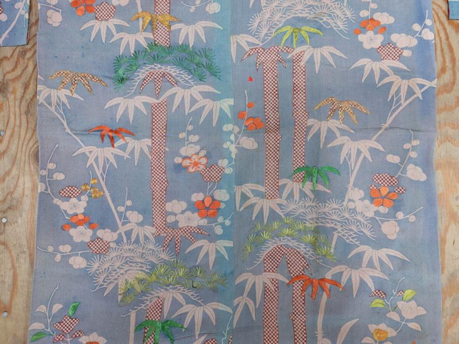 アンティーク　明治期　正絹　刺繍　縮緬　着物(古布、リメイク、絞り染め、衣装、和服、和装、女性、松竹梅、花、波、海、鶴、ツル、鳥、亀、カメ、シルク、日本、ジャパン、Japanese KIMONO)(R-079180)