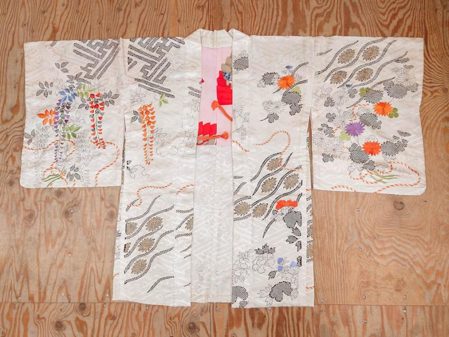 アンティーク　正絹　刺繍　羽織(古布、リメイク、菊、牡丹、竹、扇子、花しょうぶ、梅、藤、衣装、和服、和装、シルク、日本、ジャパン、Japanese KIMONO)(R-079184)