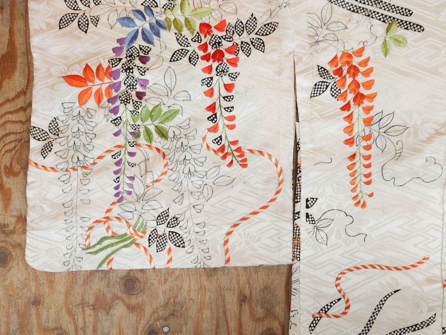 アンティーク　正絹　刺繍　羽織(古布、リメイク、菊、牡丹、竹、扇子、花しょうぶ、梅、藤、衣装、和服、和装、シルク、日本、ジャパン、Japanese KIMONO)(R-079184)