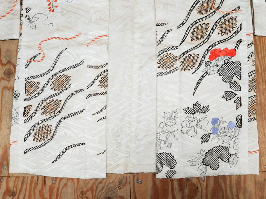 アンティーク　正絹　刺繍　羽織(古布、リメイク、菊、牡丹、竹、扇子、花しょうぶ、梅、藤、衣装、和服、和装、シルク、日本、ジャパン、Japanese KIMONO)(R-079184)
