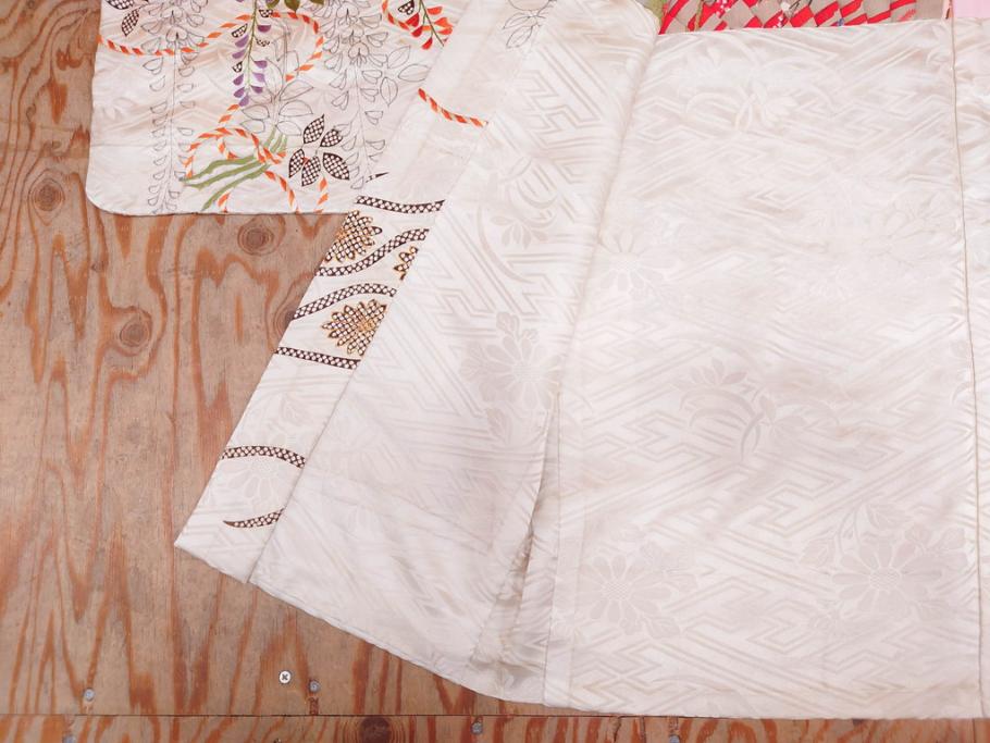 アンティーク　正絹　刺繍　羽織(古布、リメイク、菊、牡丹、竹、扇子、花しょうぶ、梅、藤、衣装、和服、和装、シルク、日本、ジャパン、Japanese KIMONO)(R-079184)