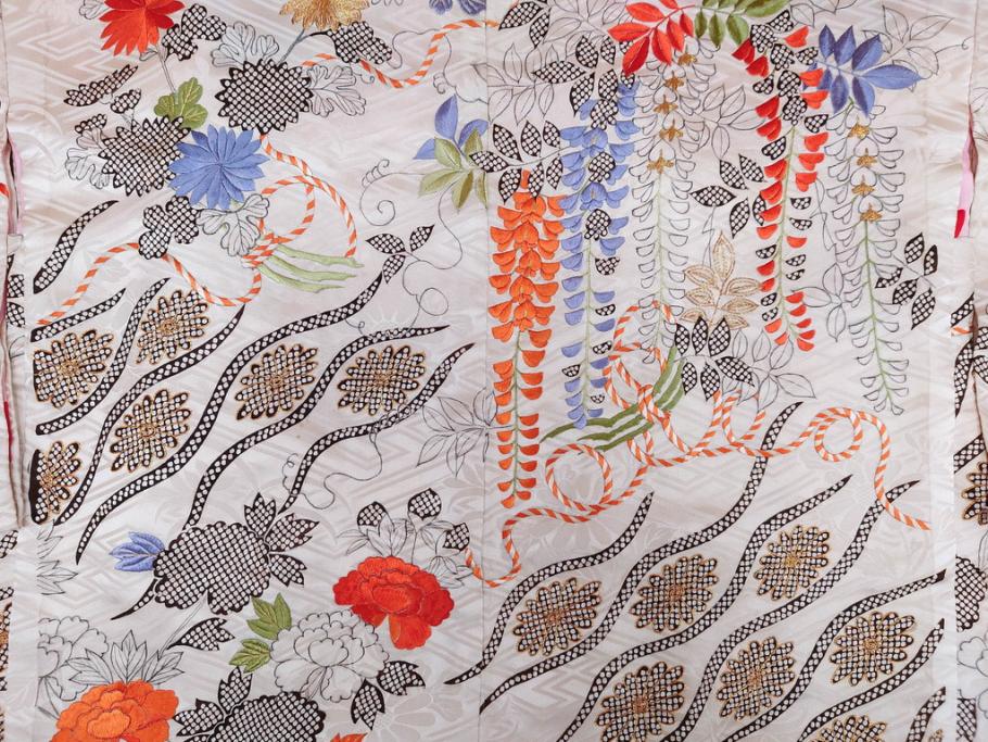 アンティーク　正絹　刺繍　羽織(古布、リメイク、菊、牡丹、竹、扇子、花しょうぶ、梅、藤、衣装、和服、和装、シルク、日本、ジャパン、Japanese KIMONO)(R-079184)