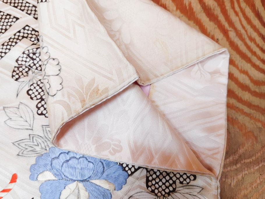 アンティーク　正絹　刺繍　羽織(古布、リメイク、菊、牡丹、竹、扇子、花しょうぶ、梅、藤、衣装、和服、和装、シルク、日本、ジャパン、Japanese KIMONO)(R-079184)