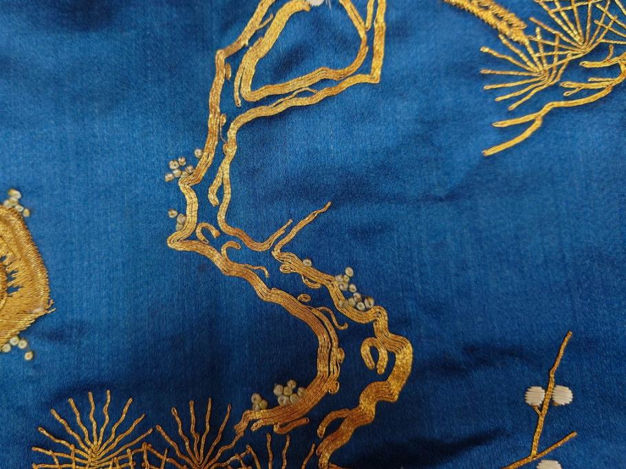 江戸～明治期　細かな刺繍が美しい掛袱紗(古裂、古布、リメイク、金糸、鶴、ツル、松竹梅、ふくさ、フクサ、帛紗、服紗、房付き)(R-079185)