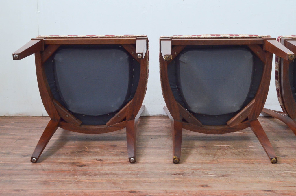 中古　DREXEL HERITAGE(ドレクセルヘリテイジ)　ストライプ柄のファブリックが目を引くアームレスチェア4脚セット(ダイニングチェア、椅子、イス)(R-078178)
