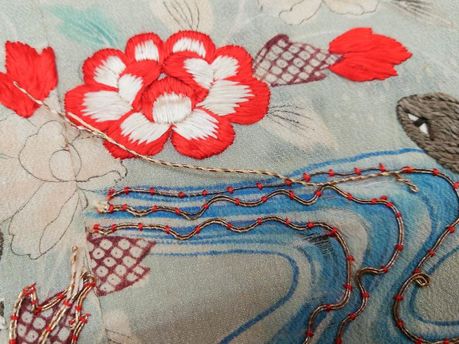 江戸～明治期　正絹　縮緬　緻密に刺繍された吉祥文様が素晴らしい古布(掛袱紗、リメイク、金糸、松竹梅、鶴、ツル、カメ、亀、古裂、服紗、フクサ、ふくさ、帛紗)(R-079186)