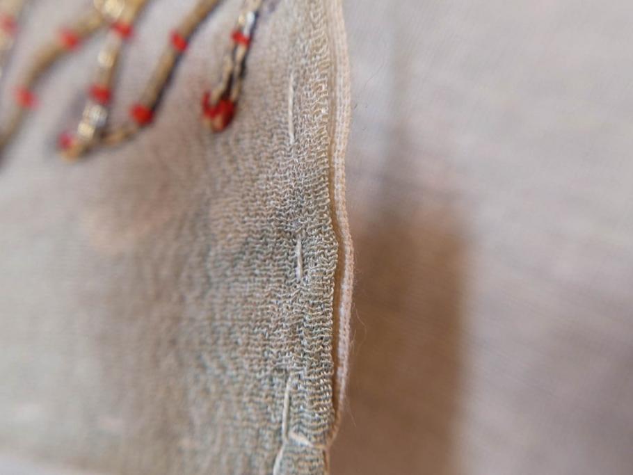 江戸～明治期　正絹　縮緬　緻密に刺繍された吉祥文様が素晴らしい古布(掛袱紗、リメイク、金糸、松竹梅、鶴、ツル、カメ、亀、古裂、服紗、フクサ、ふくさ、帛紗)(R-079186)