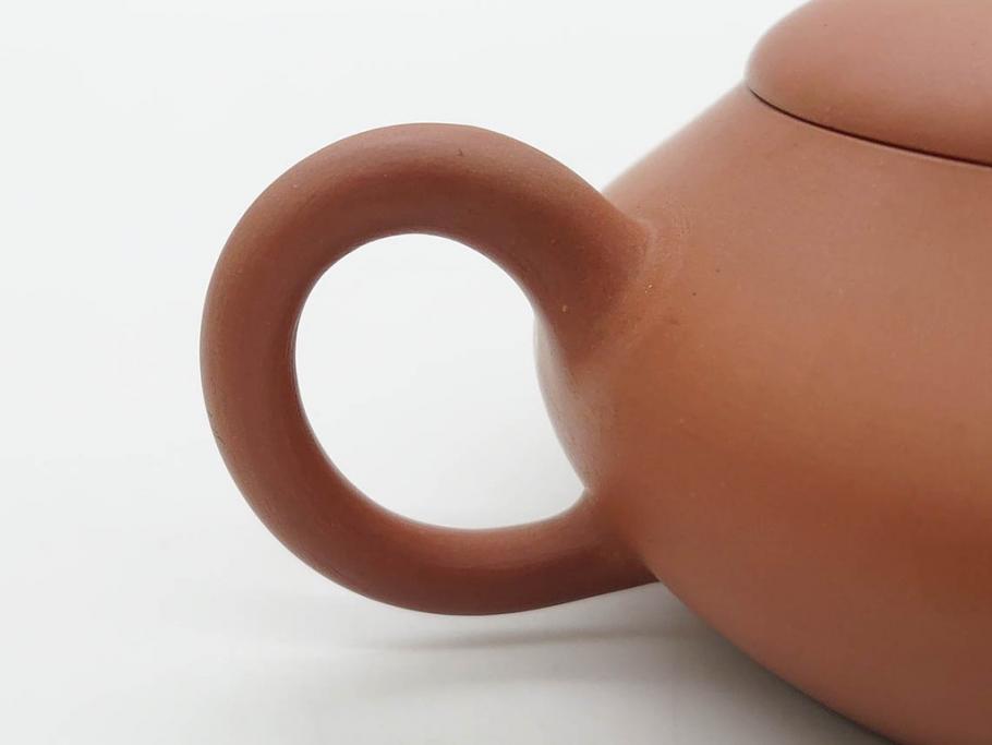 山田常山　朱泥　土の温もりを感じる茶銚(急須、茶注、煎茶道具、茶道具、茶器、和食器、共箱付き)(R-079174)