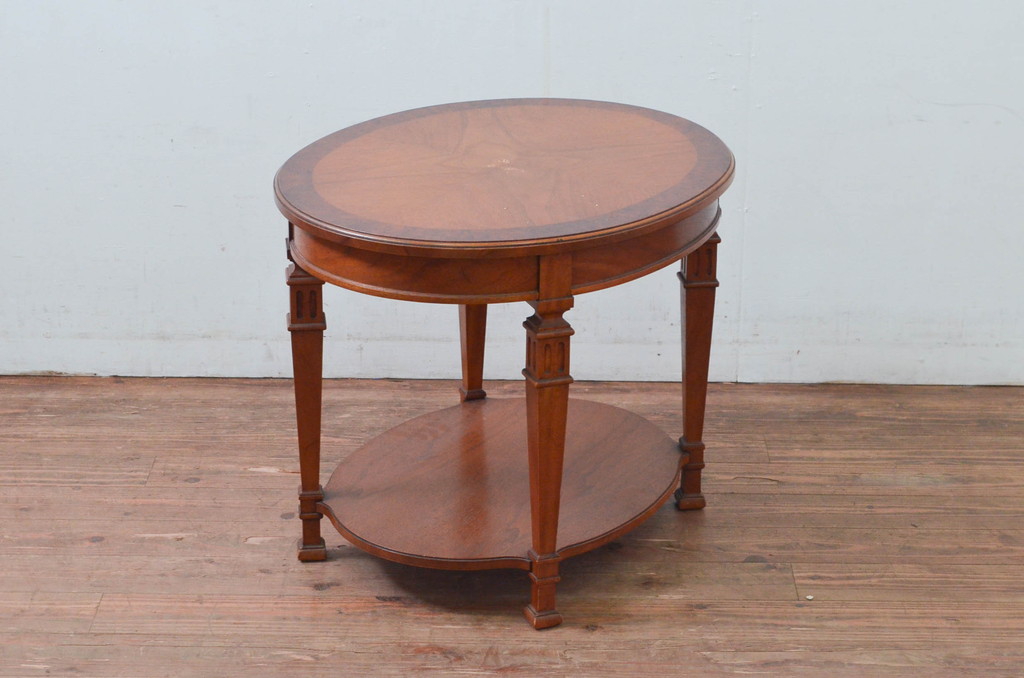 中古　美品　DREXEL HERITAGE(ドレクセルヘリテイジ)　FRANCESCA(フランチェスカ)シリーズ　格納式天板付き!クラシカルなランプテーブル(コーヒーテーブル、サイドテーブル、ナイトテーブル、花台、飾り台)(定価約30万円)(R-078175)