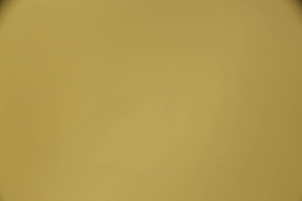 中古　展示美品　イタリア製　Kartell(カルテル)　Piuma(ピウマ)　ピエロ・リッソーニデザイン　軽さと丈夫さが魅力!スタイリッシュなアームチェア(ダイニングチェア、椅子、イス、いす)(定価約6万3千円)(R-058174)