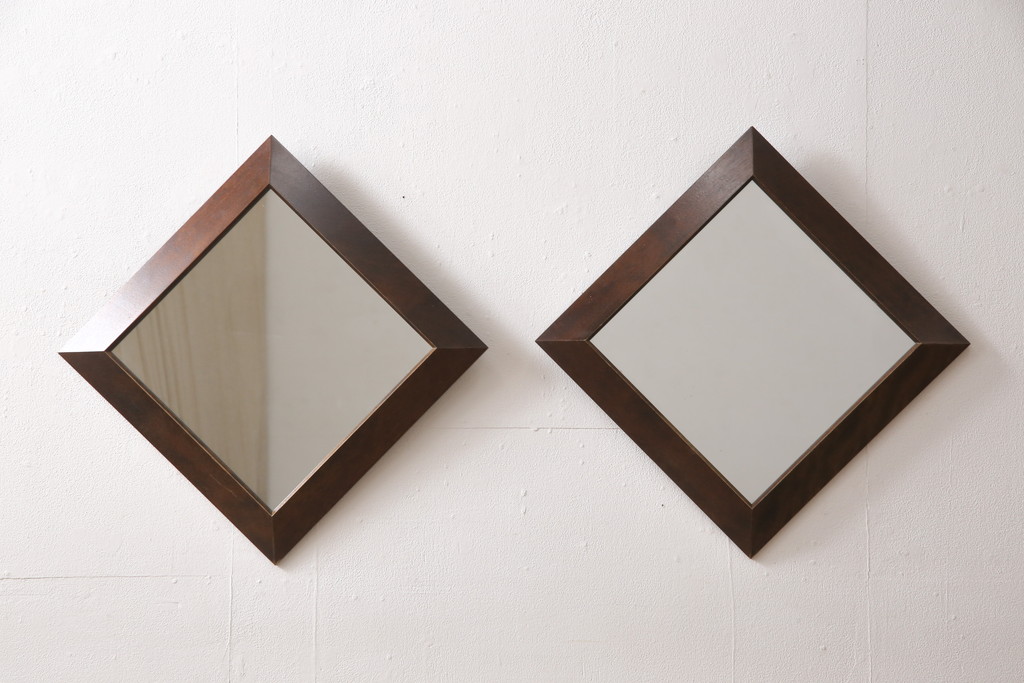 中古　北海道民芸家具　希少　絶版品　ディスプレイとしてもお洒落な壁掛けミラー2枚セット(鏡)(R-055149)