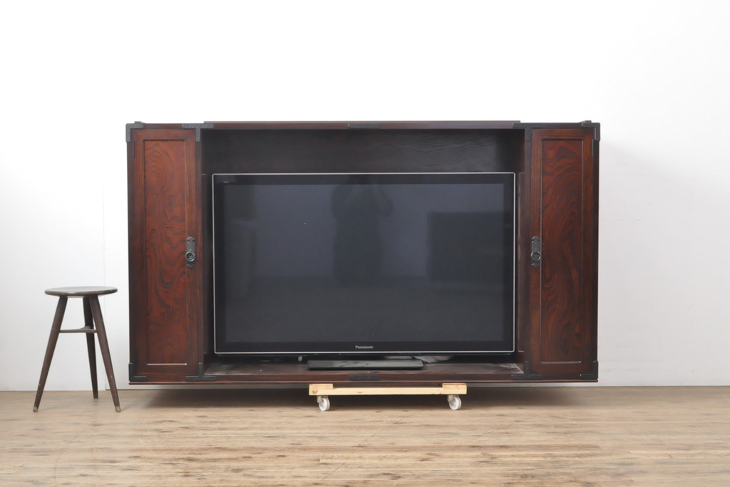 中古　美品　岩谷堂箪笥　収納棚付いて便利!和モダンな雰囲気が魅力のテレビボード(テレビ台、AVボード、リビングボード、収納棚、サイドキャビネット)(R-055130)