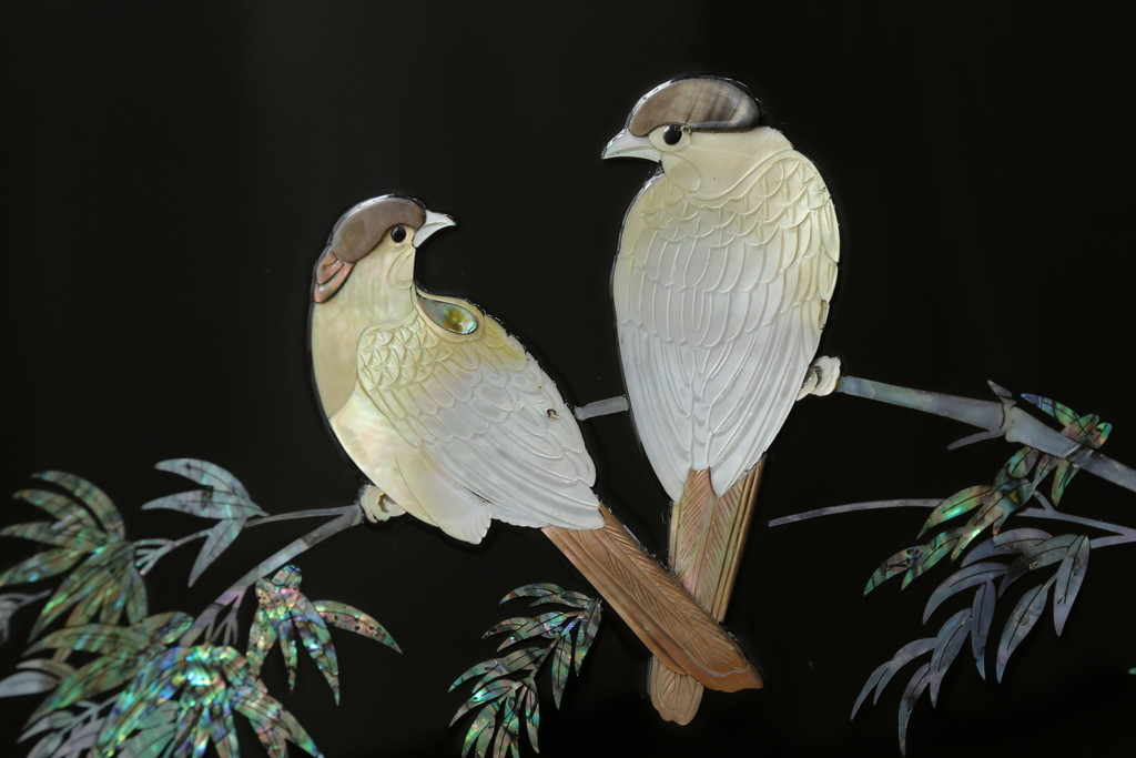 中古　民芸家具　花鳥図　孔雀　表現力の高さが窺える螺鈿細工の衝立て(つい立て、衝い立て、仕切り、パーテーション)(R-066568)