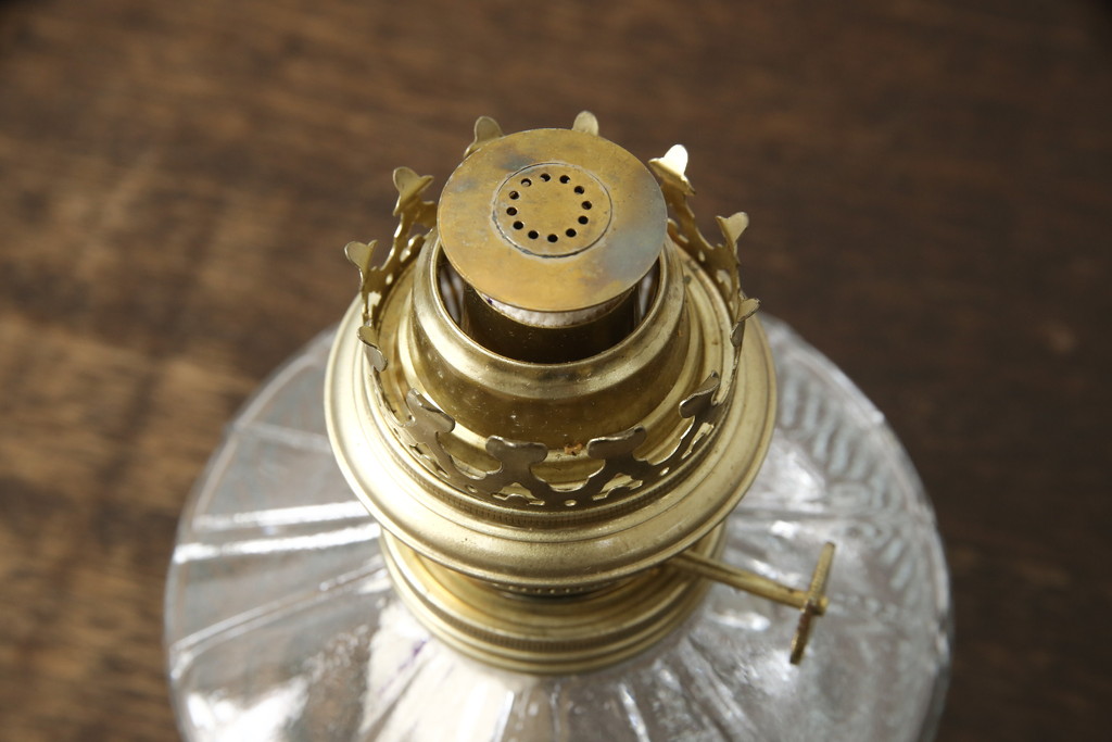 和製アンティーク　デッドストック品　巻芯14番　レトロな佇まいがお洒落な空間づくりに活躍するオイルランプ(灯油ランプ、卓上ランプ)(R-059652)