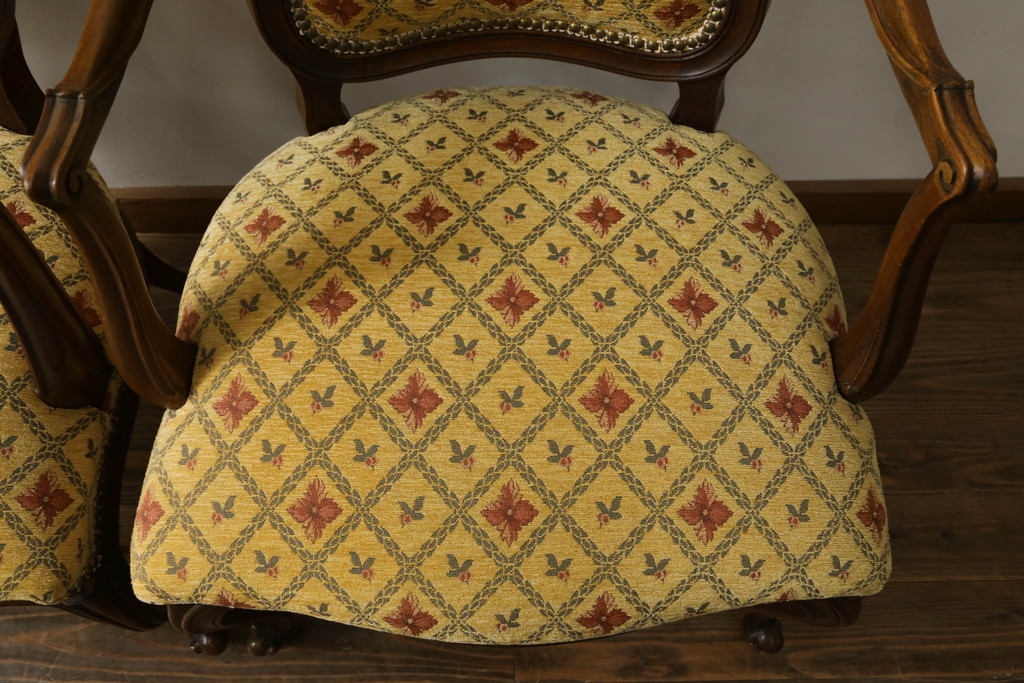 アメリカビンテージ　アメリカ輸入モデル　DREXEL HERITAGE(ドレクセルヘリテイジ)　Touraine(ツーレイン)　くつろぎの時間を演出するアームチェア2脚セット(椅子、イス、ダイニングチェア、ヴィンテージ)(R-070535)