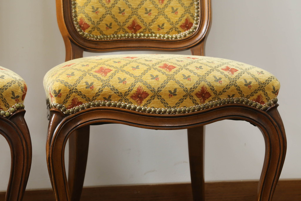 アメリカビンテージ　アメリカ輸入モデル　DREXEL HERITAGE(ドレクセルヘリテイジ)　Touraine(ツーレイン)　くつろぎの時間を演出するチェア2脚セット(椅子、イス、ダイニングチェア、ヴィンテージ)(R-070536)