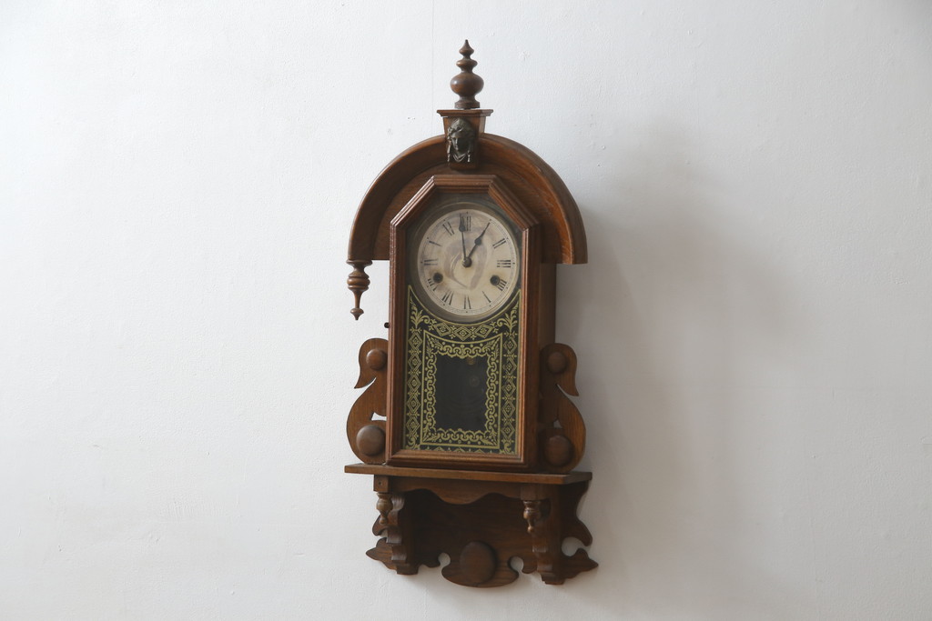 アメリカ　THE NEW HAVEN CLOCK社　8DAY　個性的なデザインが目を引く振り子時計(柱時計、古時計、掛け時計)(R-078914)
