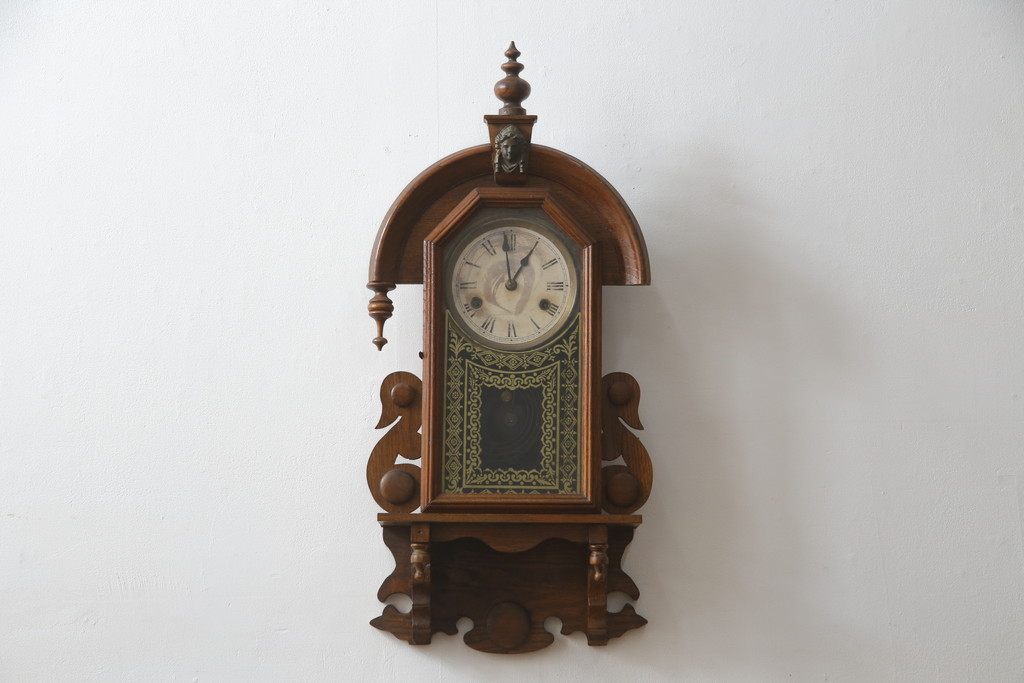 アメリカ　THE NEW HAVEN CLOCK社　8DAY　個性的なデザインが目を引く振り子時計(柱時計、古時計、掛け時計)(R-078914)