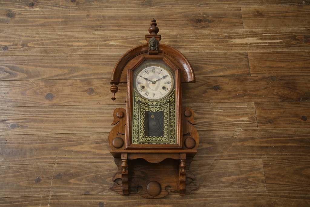 アメリカ　THE NEW HAVEN CLOCK社　8DAY　個性的なデザインが目を引く振り子時計(柱時計、古時計、掛け時計)(R-078914)