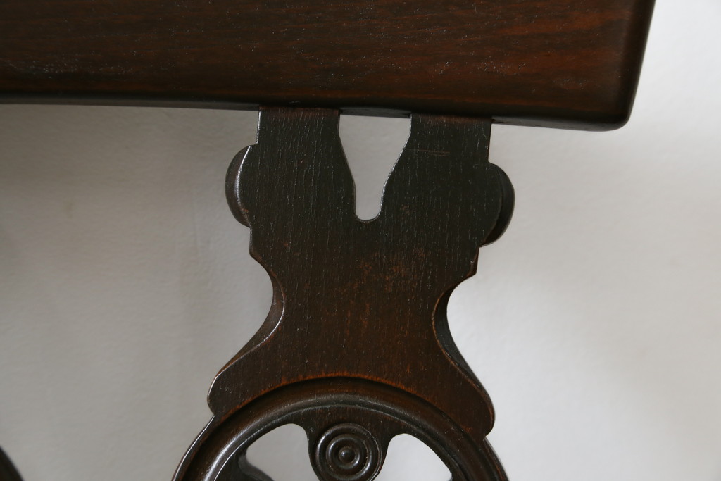 イギリスビンテージ　ERCOL(アーコール)　上品な佇まいのシスルバックチェア4脚セット(ダイニングチェア、椅子、イス、板座チェア、ウィンザーチェア、ウインザーチェア、ヴィンテージ、英国)(R-065625)