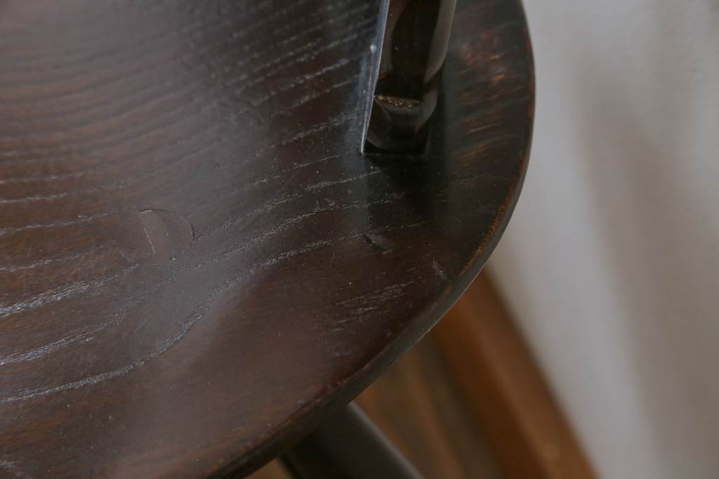 イギリスビンテージ　ERCOL(アーコール)　上品な佇まいのシスルバックチェア4脚セット(ダイニングチェア、椅子、イス、板座チェア、ウィンザーチェア、ウインザーチェア、ヴィンテージ、英国)(R-065625)