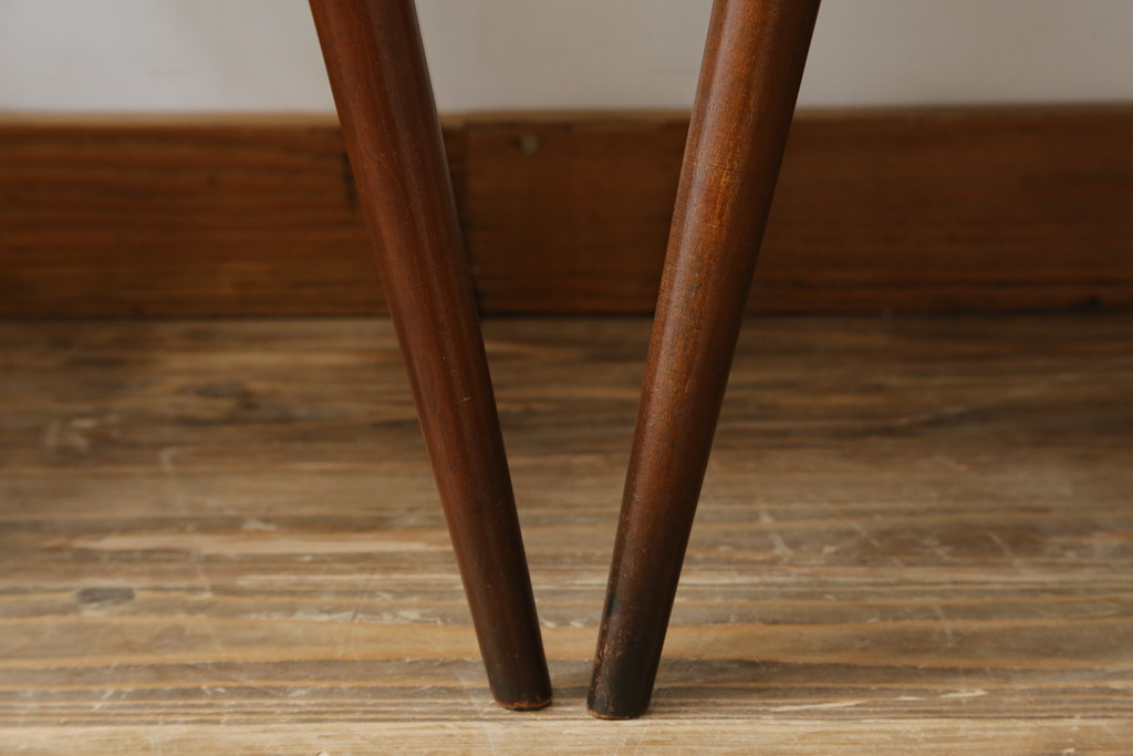 イギリスビンテージ　ERCOL(アーコール)　上品な佇まいのシスルバックチェア4脚セット(ダイニングチェア、椅子、イス、板座チェア、ウィンザーチェア、ウインザーチェア、ヴィンテージ、英国)(R-065625)