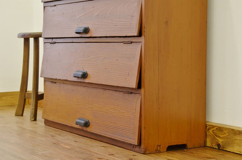 レトロ家具　昭和レトロ 引き出し付ペイントパタパタ下駄箱(収納棚)