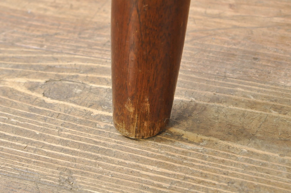 中古　松本民芸家具　クラシカルなデザインが美しいベビーチェア(チャイルドチェア、キッズチェア、アームチェア、ダイニングチェア、板座チェア、ウィンザーチェア、ウインザーチェア、こども椅子、子どもイス)(R-077951)