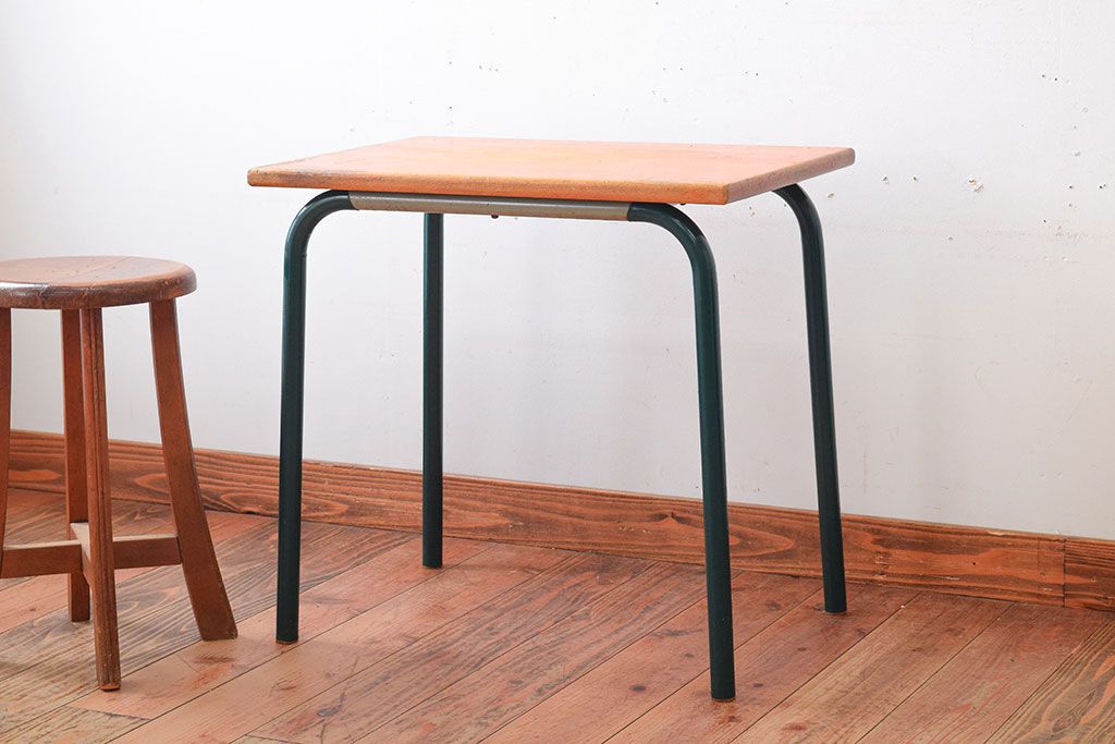 ヴィンテージ家具 イギリスビンテージ シンプルデザイン