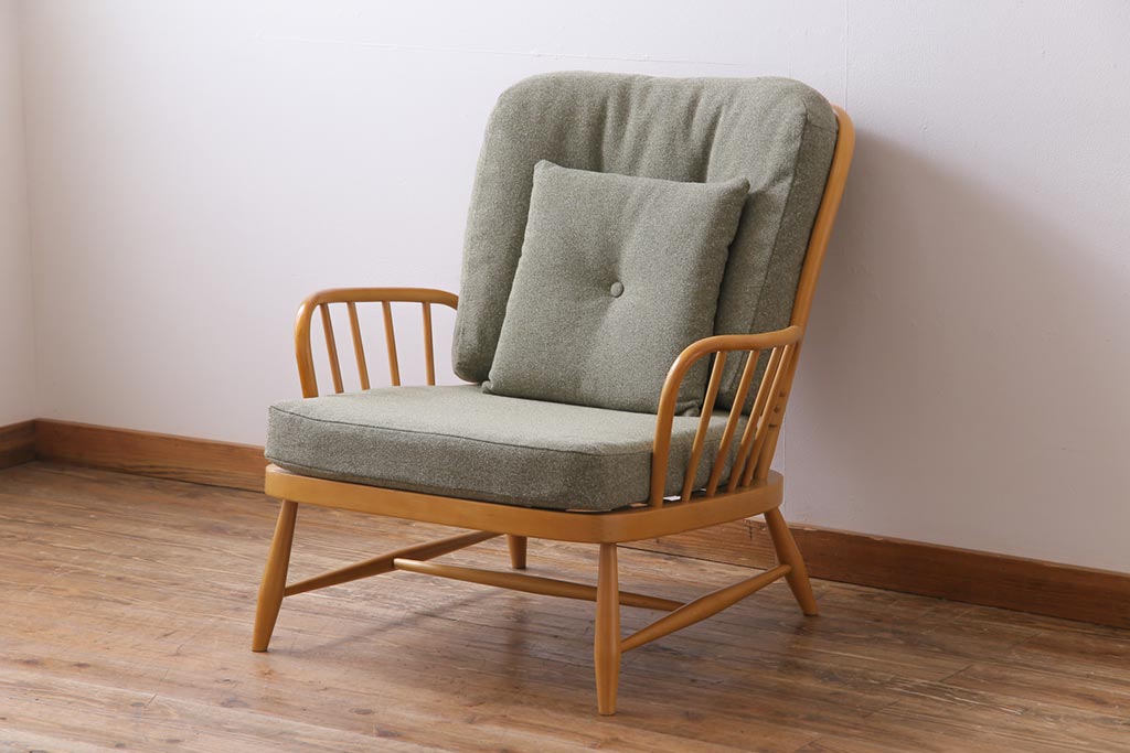 ヴィンテージ家具　イギリスビンテージ　ERCOL(アーコール)　ジュビリー(Jubilee)　グリーンのファブリックが優しげな一人掛けソファ(2)