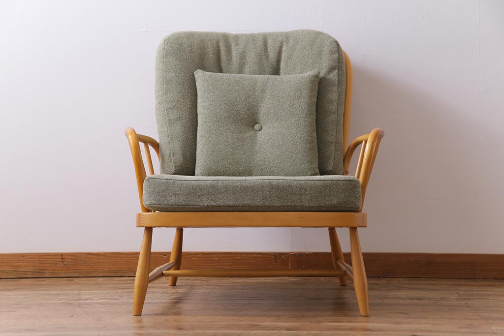 ヴィンテージ家具　イギリスビンテージ　ERCOL(アーコール)　ジュビリー(Jubilee)　グリーンのファブリックが優しげな一人掛けソファ(2)