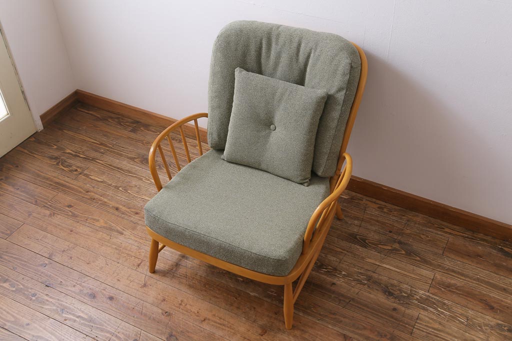 ヴィンテージ家具　イギリスビンテージ　ERCOL(アーコール)　ジュビリー(Jubilee)　グリーンのファブリックが優しげな一人掛けソファ(2)