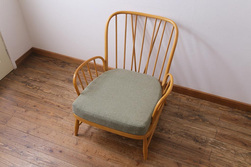 ヴィンテージ家具　イギリスビンテージ　ERCOL(アーコール)　ジュビリー(Jubilee)　グリーンのファブリックが優しげな一人掛けソファ(2)