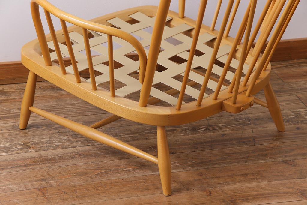 ヴィンテージ家具　イギリスビンテージ　ERCOL(アーコール)　ジュビリー(Jubilee)　グリーンのファブリックが優しげな一人掛けソファ(2)