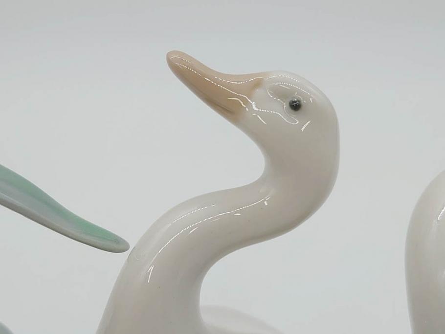 スペイン　リヤドロ　LLADRO　3匹のアヒル　生き生きとしたアヒルが魅力的なフィギュリン(陶器人形、置物、オブジェ、カタツムリ)(R-073766)