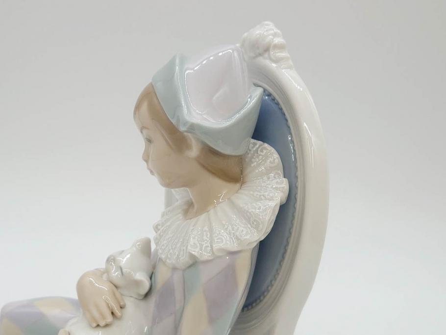 スペイン　リヤドロ　LLADRO　若い道化師　淡い色味が可愛らしいフィギュリン(ピエロ、猫、ねこ、ネコ、男の子、陶器人形、置物、オブジェ)(R-073768)