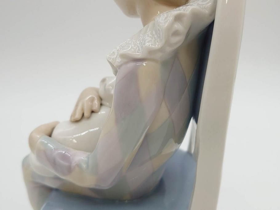 スペイン　リヤドロ　LLADRO　若い道化師　淡い色味が可愛らしいフィギュリン(ピエロ、猫、ねこ、ネコ、男の子、陶器人形、置物、オブジェ)(R-073768)