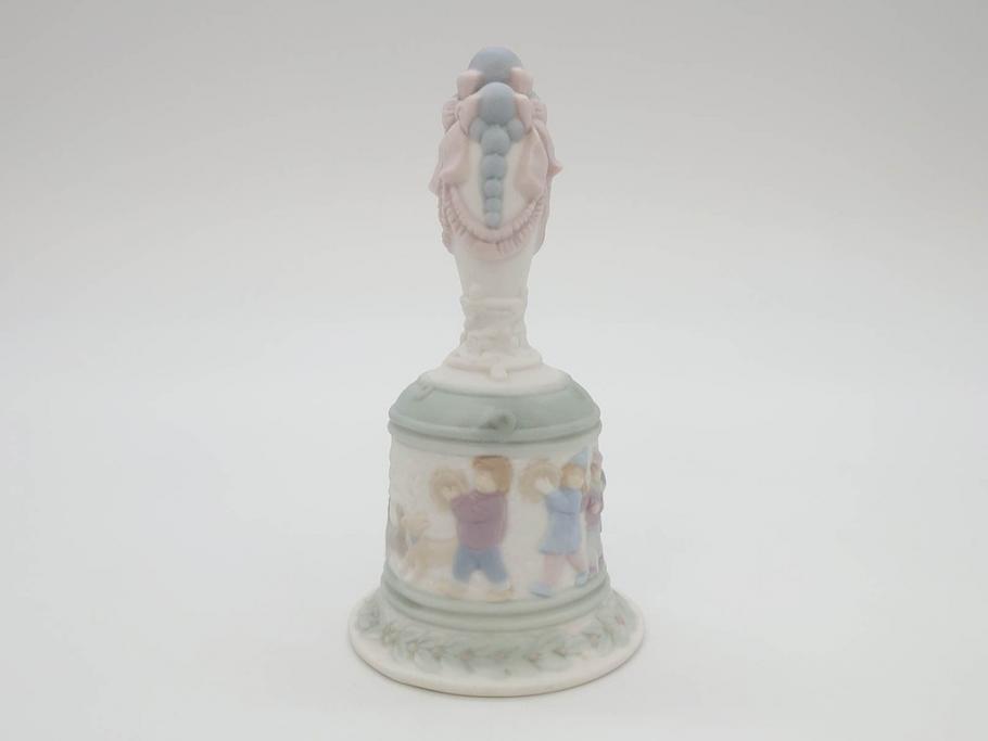 スペイン　リヤドロ　LLADRO　可愛いお祈り　オレンジがいっぱい　ベル　一つ一つ違う魅力が目を惹くフィギュリン3個セット(天使、エンジェル、女の子、陶器人形、置物、オブジェ)(R-073769)
