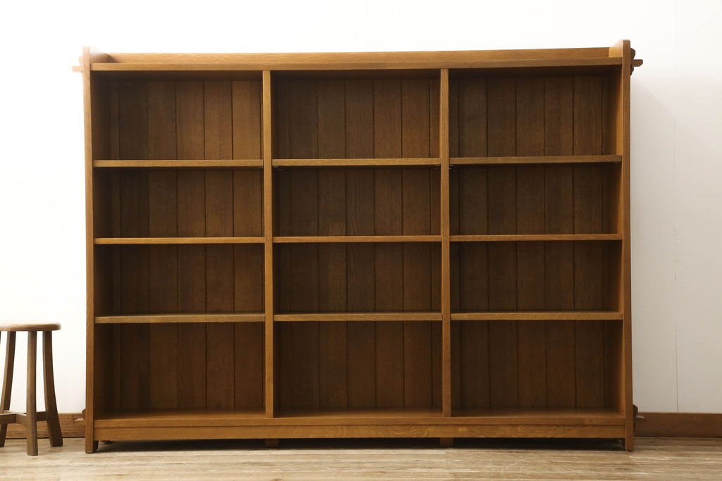 中古　美品　横浜ダニエル取り扱い　Stickley(スティックレー、スティックレイ)　オーク材　店舗什器としてもおすすめ!大型サイズのブックシェルフ(本棚、書棚、サイドボード、オープンラック、飾り棚)(R-055024)