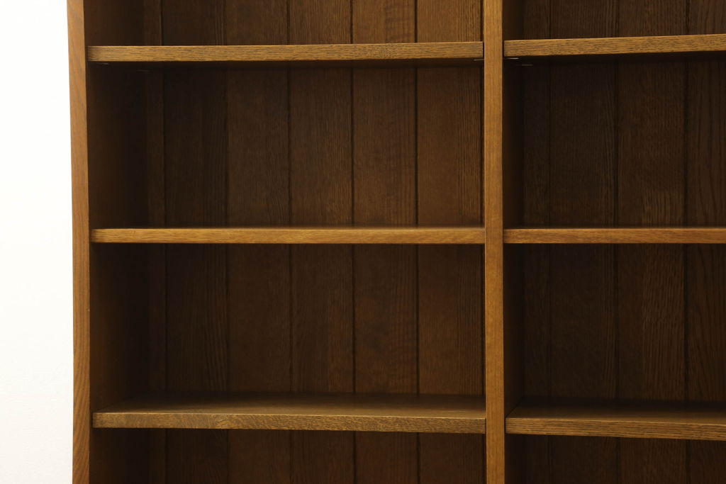 中古　美品　横浜ダニエル取り扱い　Stickley(スティックレー、スティックレイ)　オーク材　店舗什器としてもおすすめ!大型サイズのブックシェルフ(本棚、書棚、サイドボード、オープンラック、飾り棚)(R-055024)