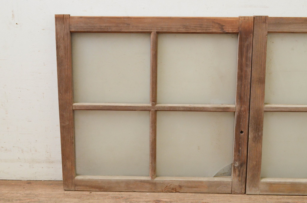 アンティーク建具　古い木味が魅力的なガラス窓2枚セット(引き戸、ガラス戸)(R-071257)